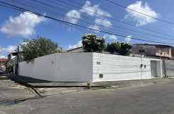 Casa Plana em Messejana